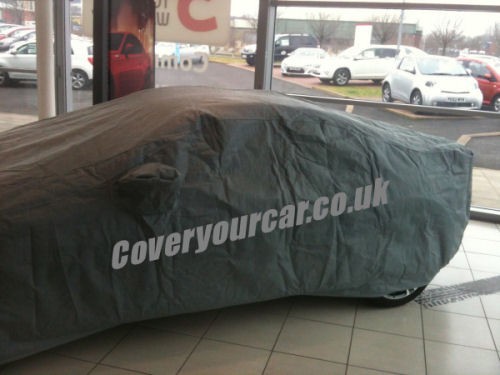 GT86 Outdoor fitted car cover.
